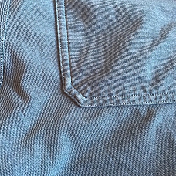 Lululemon on the move gray pants - Picture 6 of 7